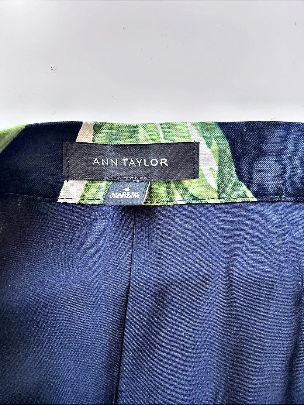 Ann Taylor Floral Linen Skirt - Picture 3 of 5